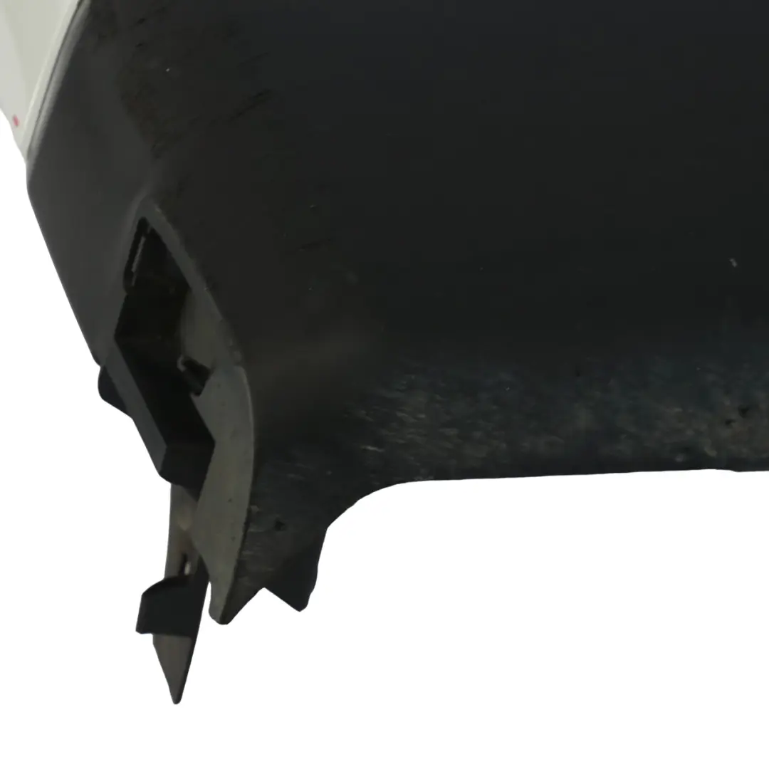 Esquina Paragolpes Trasero Extrema Izquierda Ice White - 389 para Renault Trafic 3 con número de pieza 850166864R-ICW Renault Trafic 3 Esquina Paragolpes Trasero Extrema Izquierda Ice White - 389 - SKU 850166864R-ICW - Número de pieza 850166864R-ICW