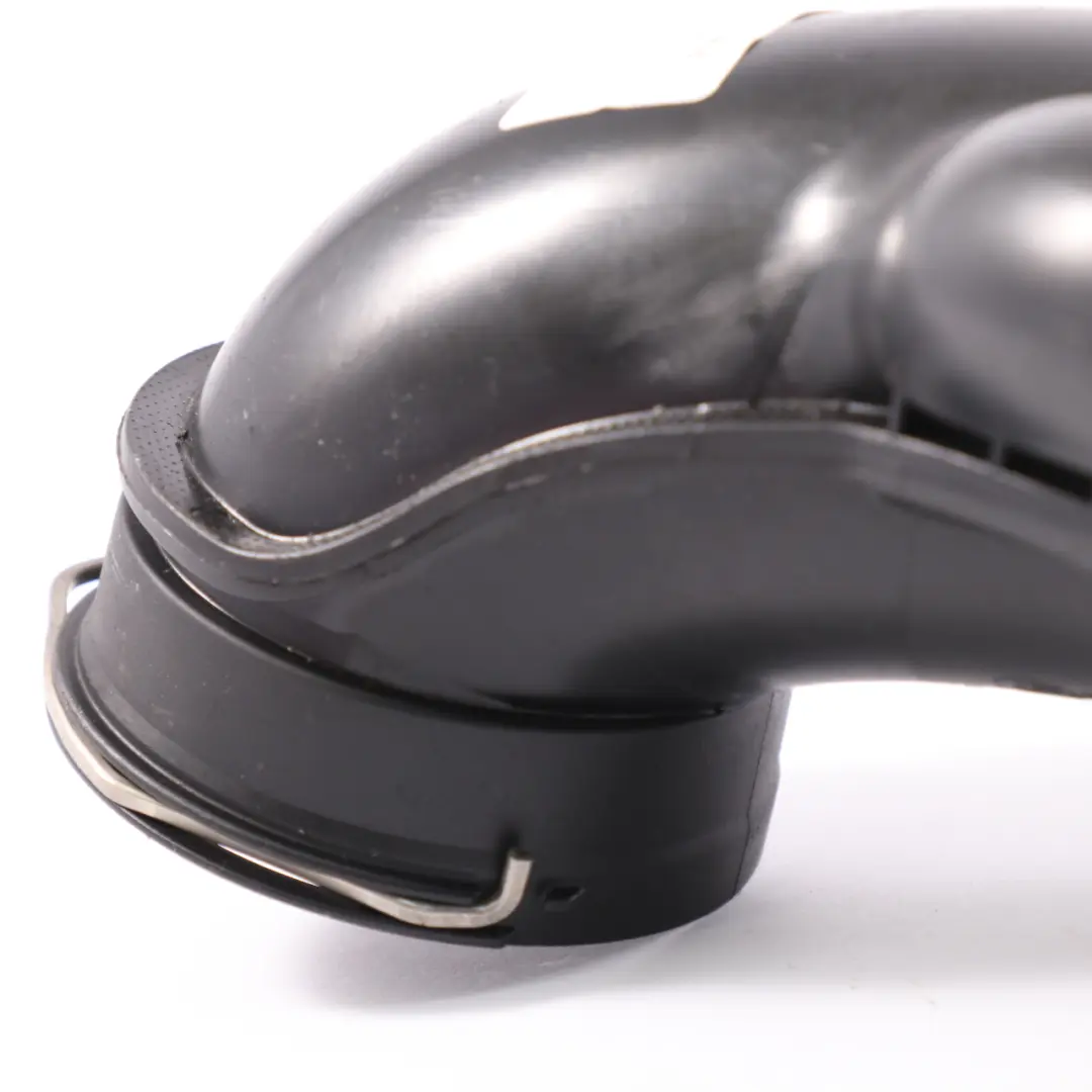 Tuyau d'admission d'air BMW F10 F11 Diesel Engine N47S1 d'entrée d'air pour à propos du numéro de pièce 8509816 Tuyau d'admission d'air BMW F10 F11 Diesel Engine N47S1 d'entrée d'air - SKU 8509816 - Numéro de pièce 8509816