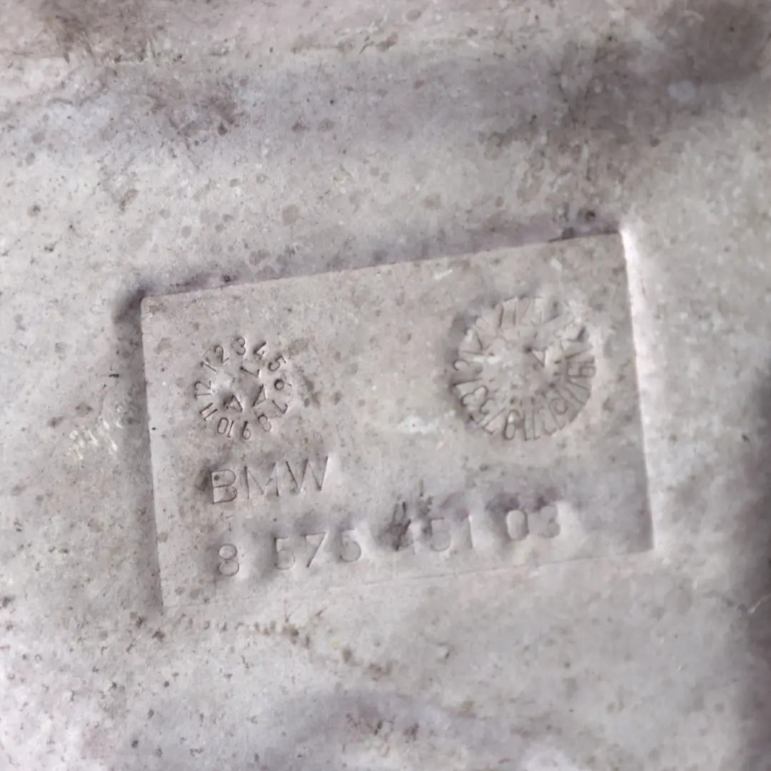 Hitzebeständiges Blech für Mini R57 R58 R59 R60 R61 Motor mit Teilenummer 8575451 Mini R57 R58 R59 R60 R61 Motor Hitzebeständiges Blech - SKU 8575451 - Teilenummer 8575451