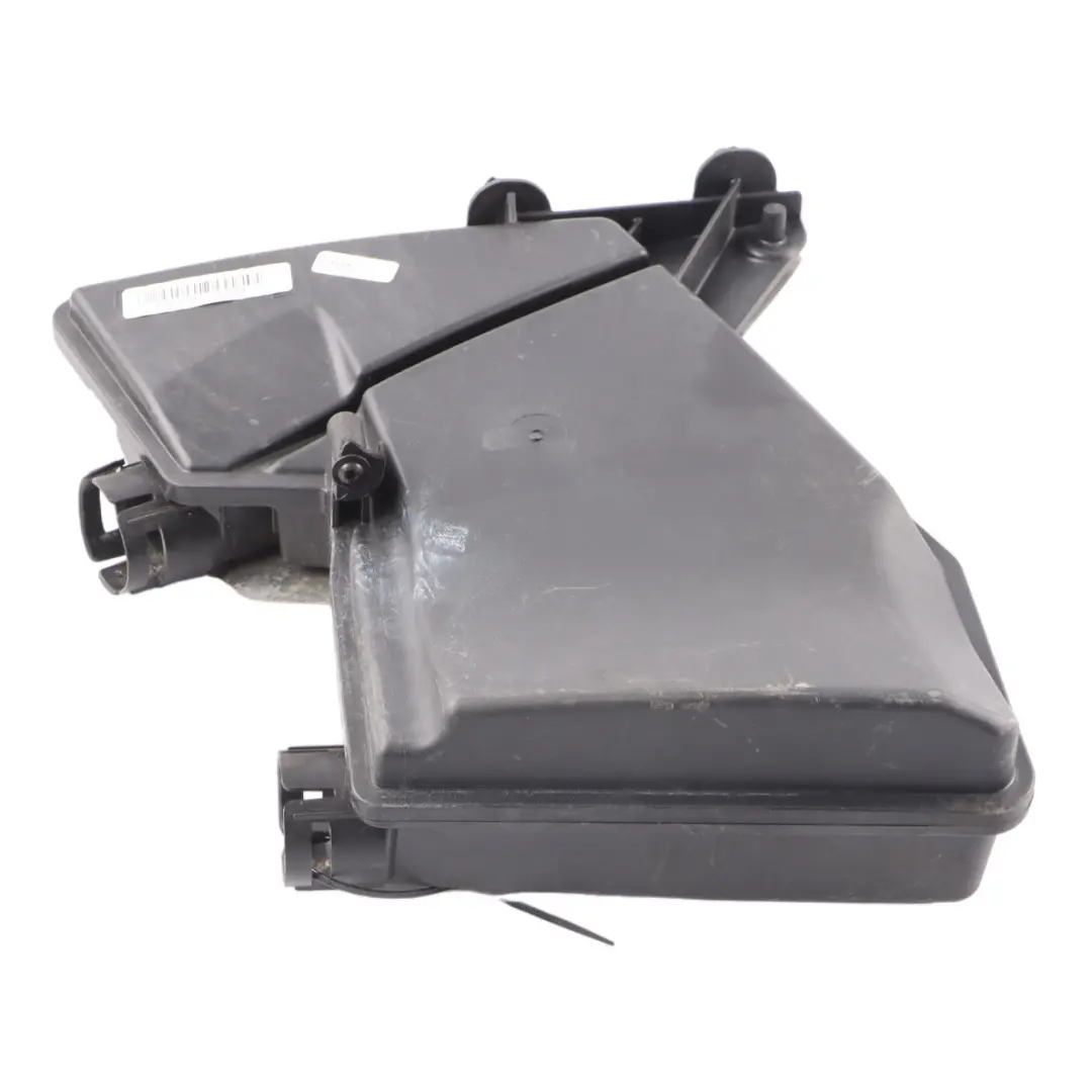 Filter Cap Intake Silencer Filter Box Cover to BMW G05 G07 G12 G30 Air with Part number 8607950 BMW G05 G07 G12 G30 Air Filter Cap Intake Silencer Filter Box Cover - SKU 8607950 - Part number 8607950