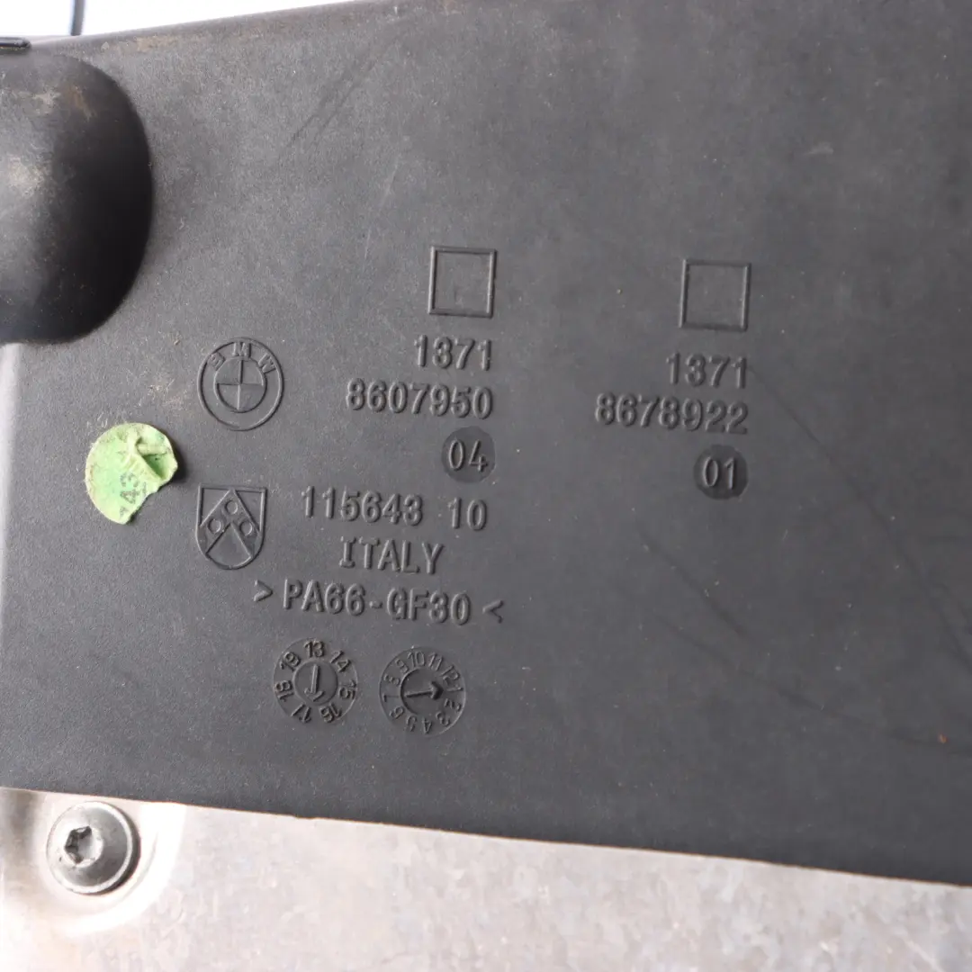 Filter Cap Intake Silencer Filter Box Cover to BMW G05 G07 G12 G30 Air with Part number 8607950 BMW G05 G07 G12 G30 Air Filter Cap Intake Silencer Filter Box Cover - SKU 8607950 - Part number 8607950