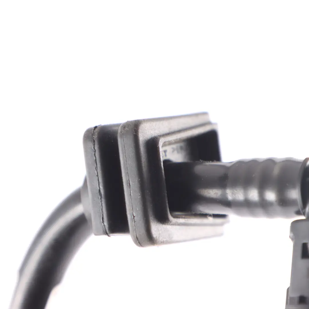 Vacuum Pipe BMW G11 G12 G30 B48X Line Hose Vacuum Pump to with Part number 8610506 Vacuum Pipe BMW G11 G12 G30 B48X Line Hose Vacuum Pump - SKU 8610506 - Part number 8610506