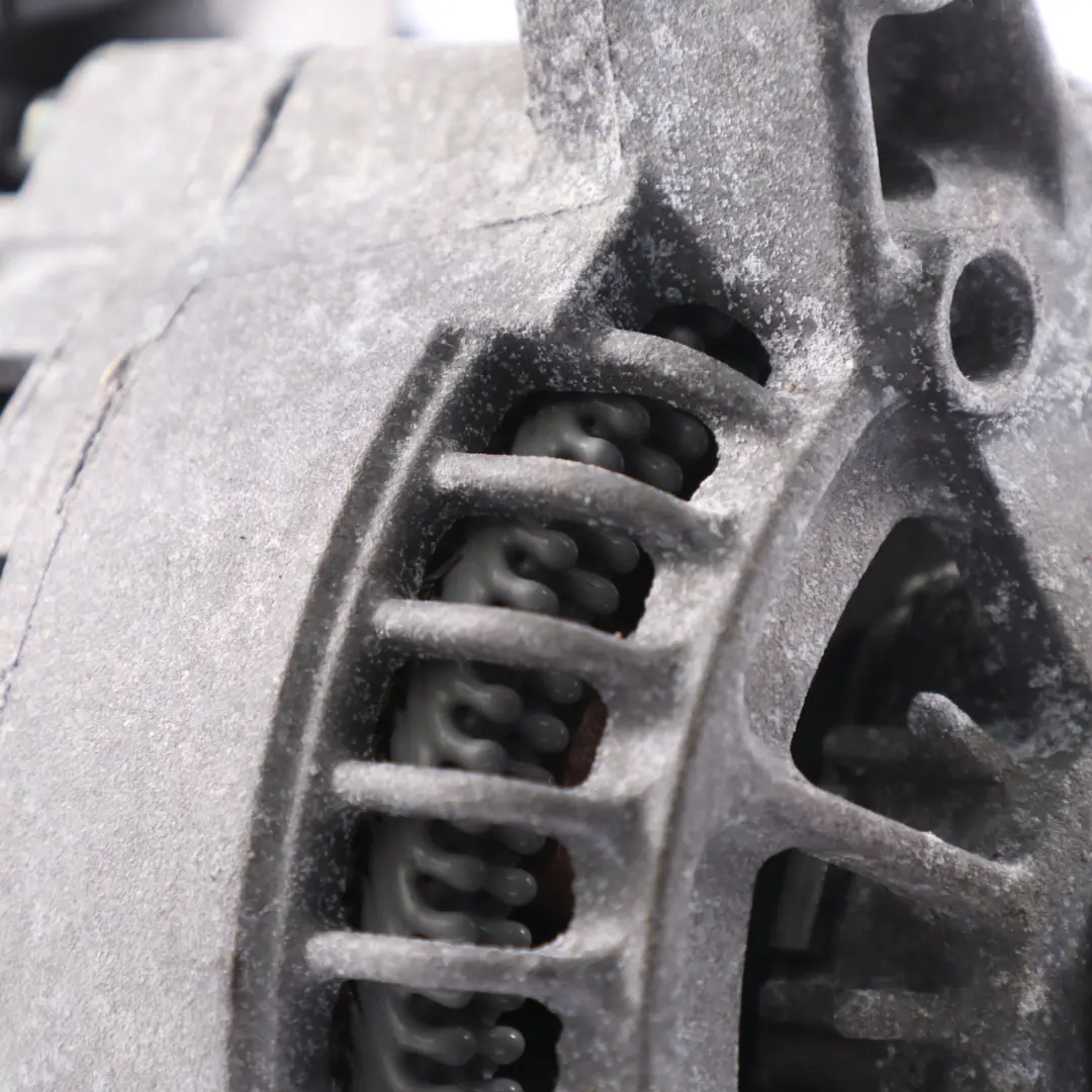 Lichtmaschine BMW F40 F45 X1 F48 Mini F55 F56 F60 Generator Denso 120A für mit Teilenummer 8634124 Lichtmaschine BMW F40 F45 X1 F48 Mini F55 F56 F60 Generator Denso 120A - SKU 8634124-1 - Teilenummer 8634124