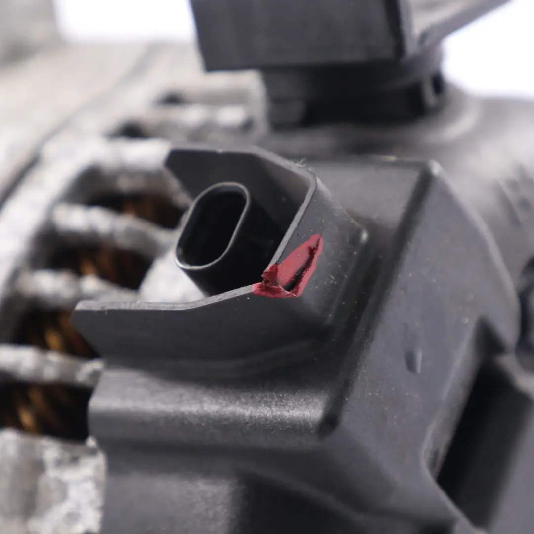 Alternateur BMW F40 F45 X1 F48 Mini F55 F56 F60 Générateur Denso 120A pour à propos du numéro de pièce 8634124 Alternateur BMW F40 F45 X1 F48 Mini F55 F56 F60 Générateur Denso 120A - SKU 8634124-1 - Numéro de pièce 8634124