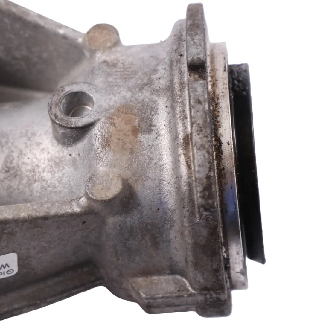 Support d'arbre de transmission avant pour BMW X3 G01 X4 G02 G20 G30 à propos du numéro de pièce 8639382 BMW X3 G01 X4 G02 G20 G30 Support d'arbre de transmission avant - SKU 8639382 - Numéro de pièce 8639382