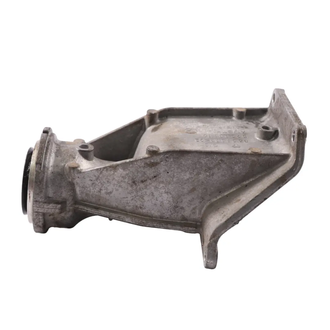 BMW X3 G01 X4 G02 G20 G30 Driveshaft Front Supporting Bracket Mount - SKU 8639382 - Part number 8639382