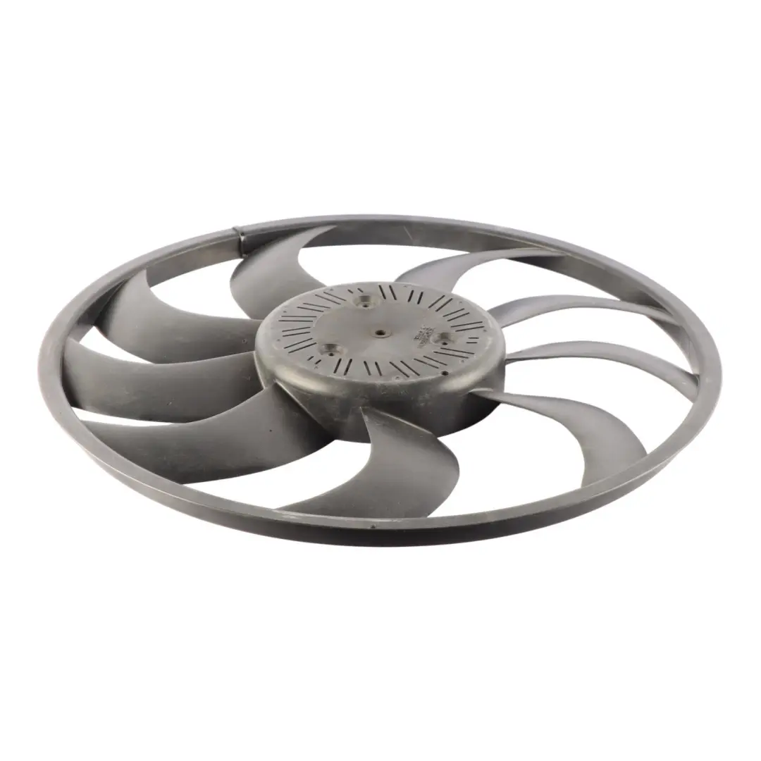  Ventilador del radiador BMW F20 F21 F30 F31 Refrigeración del motor - SKU 8641963-5 - Número de pieza 8641963