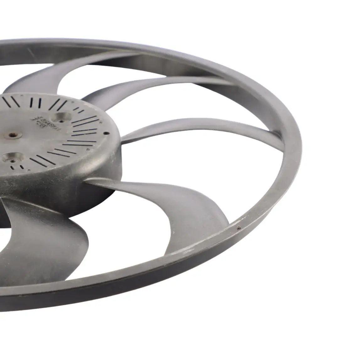 Kühlerlüfter BMW F20 F21 F30 F31 Motorkühlung für mit Teilenummer 8641963 Kühlerlüfter BMW F20 F21 F30 F31 Motorkühlung - SKU 8641963-5 - Teilenummer 8641963
