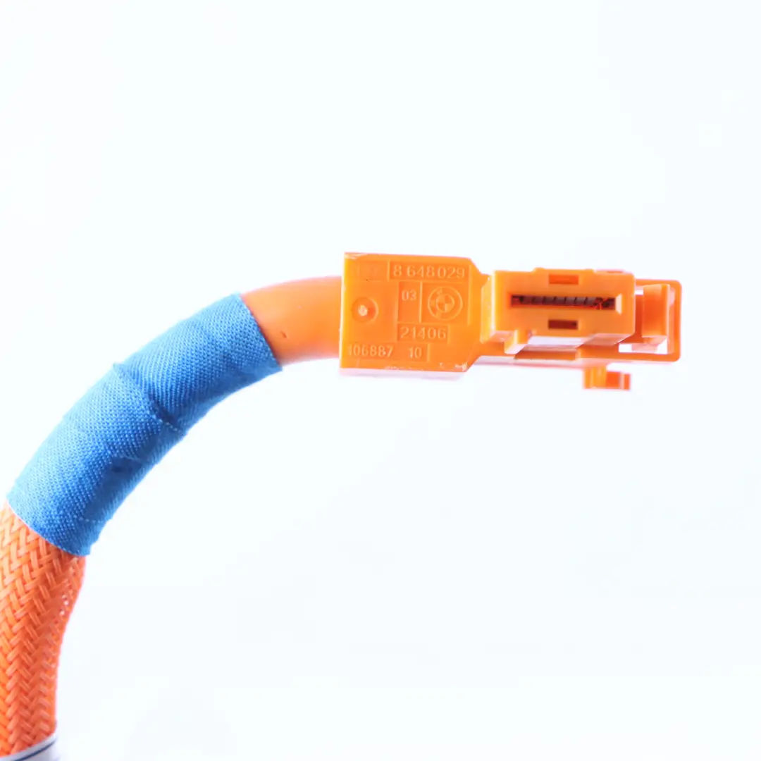 Positive Cable Battery Starter Alternator Negative to BMW F15 with Part number 8649182 BMW F15 Positive Cable Battery Starter Alternator Negative - SKU 8649182 - Part number 8649182