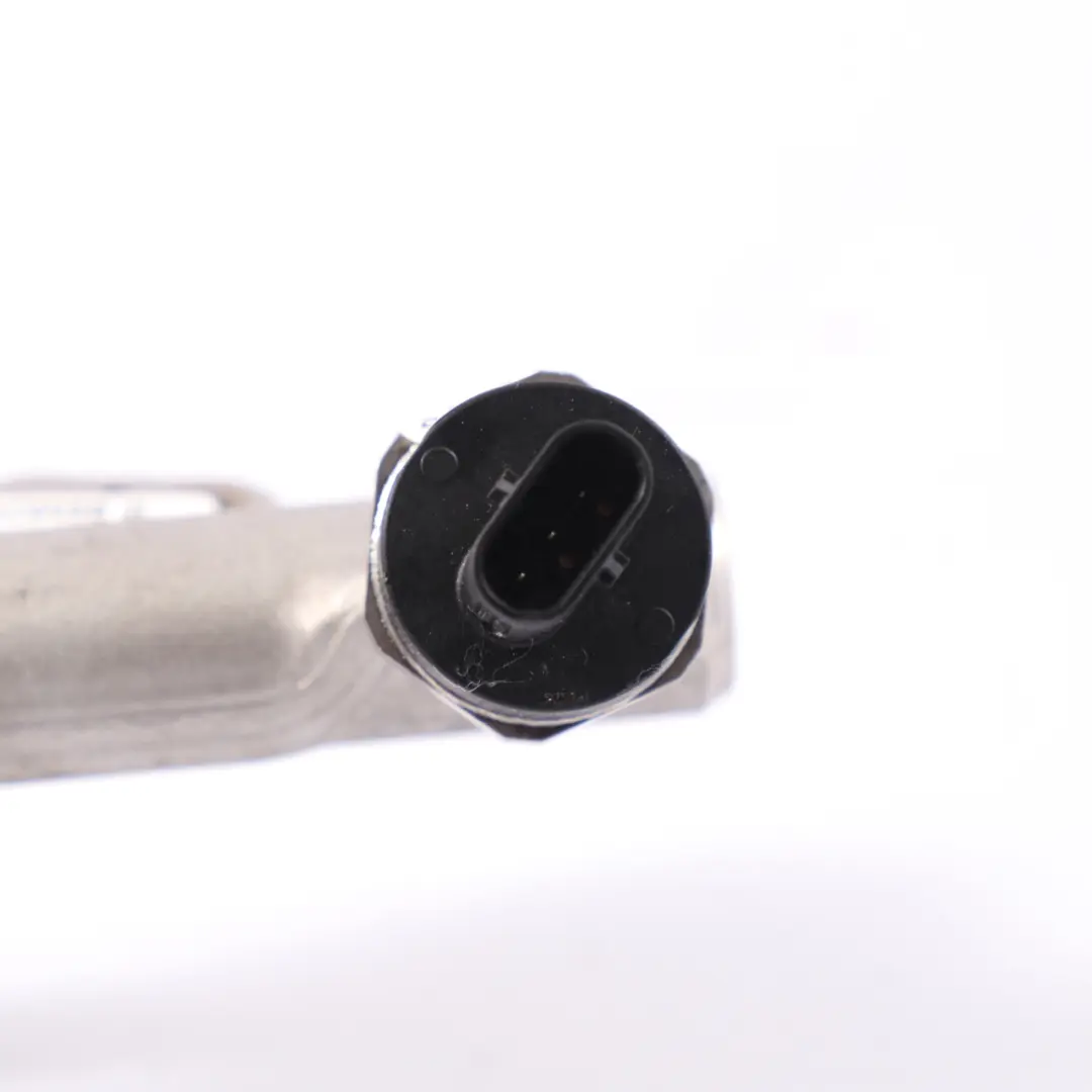Capteur De Rampe D'Injection Haute Pression pour BMW F40 F44 Mini F55 F56 à propos du numéro de pièce 8665633 BMW F40 F44 Mini F55 F56 Capteur De Rampe D'Injection Haute Pression - SKU 8665633-1 - Numéro de pièce 8665633