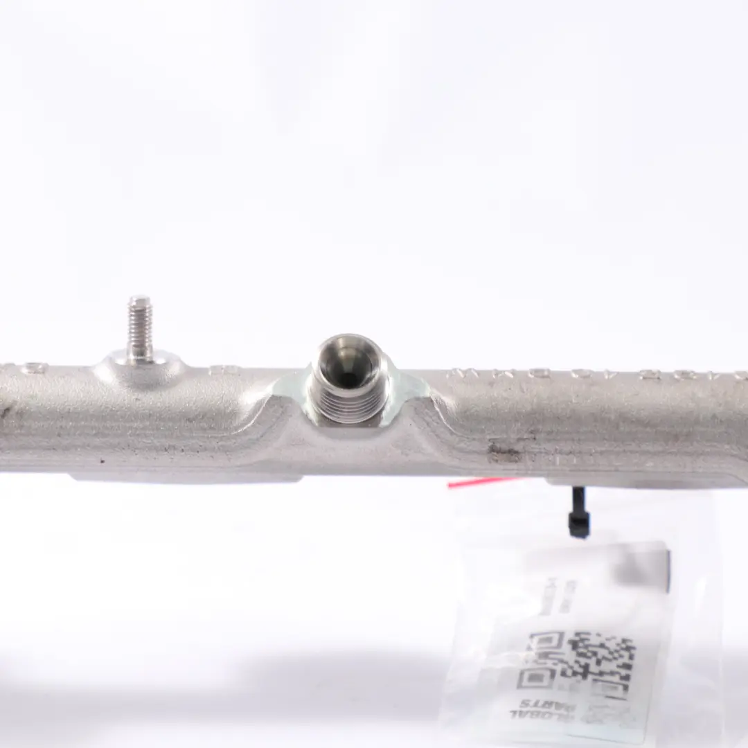 Sensore Iniezione Alta Pressione Rail Fuel Rail per BMW F40 F44 Mini F55 F56 con numero di parte 8665633 BMW F40 F44 Mini F55 F56 Sensore Iniezione Alta Pressione Rail Fuel Rail - SKU 8665633-1 - Numero di parte 8665633