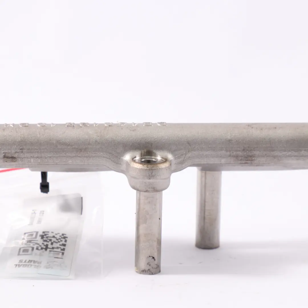 Rail BMW F40 F44 Mini F55 F56 High Pressure Injection Rail Sensor to Fuel with Part number 8665633 Fuel Rail BMW F40 F44 Mini F55 F56 High Pressure Injection Rail Sensor - SKU 8665633-1 - Part number 8665633