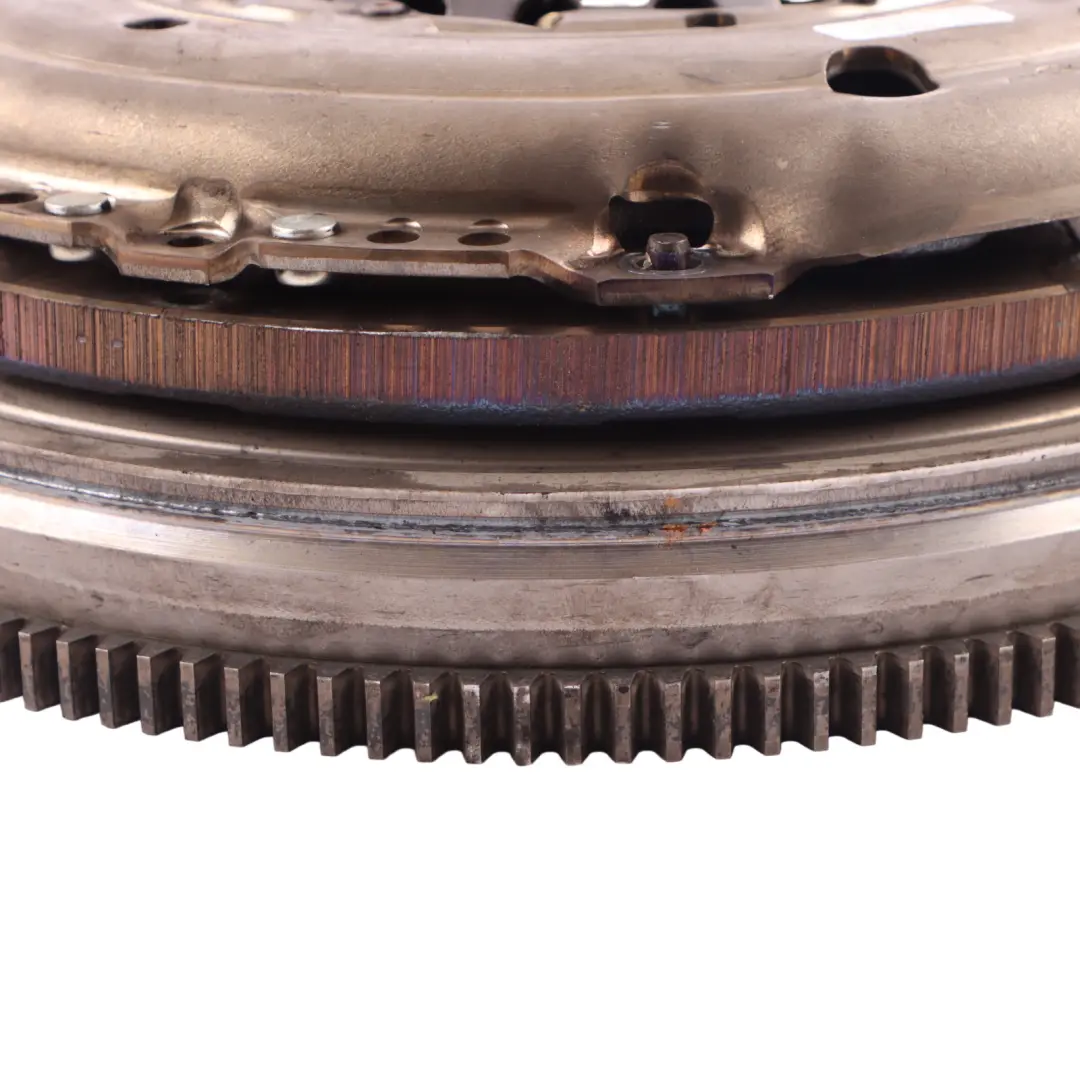 Clutch Set BMW F46 Petrol B38 DMF Flywheel Clutch Plate Pressure Plate to with Part number 8698751 Clutch Set BMW F46 Petrol B38 DMF Flywheel Clutch Plate Pressure Plate - SKU 8671967 - Part number 8698751