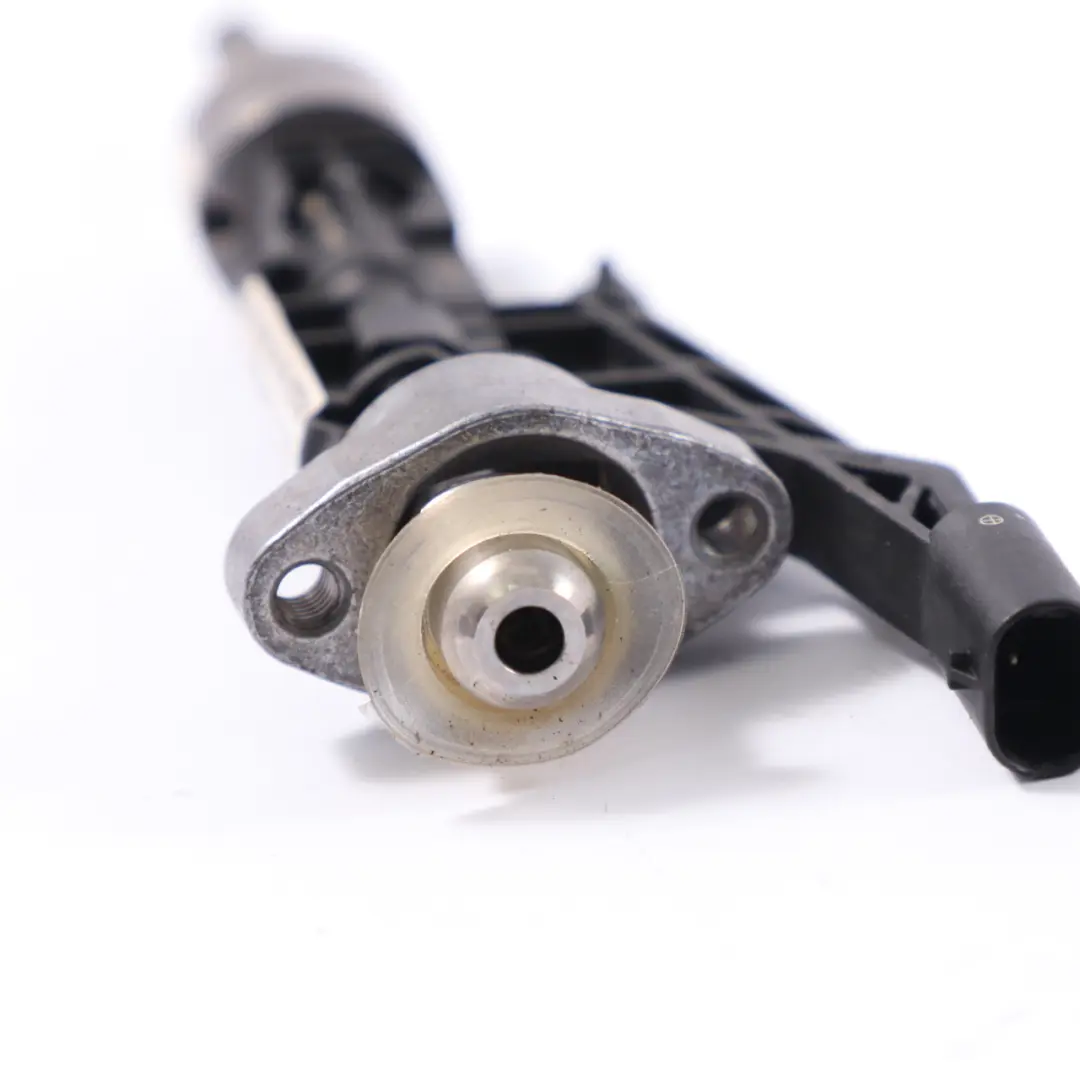 Injector BMW X3M F97 X4M F98 Petrol S58 Fuel Rail Injector to  with Part number 8671991  Injector BMW X3M F97 X4M F98 Petrol S58 Fuel Rail Injector - SKU 8671991-1 - Part number 8671991