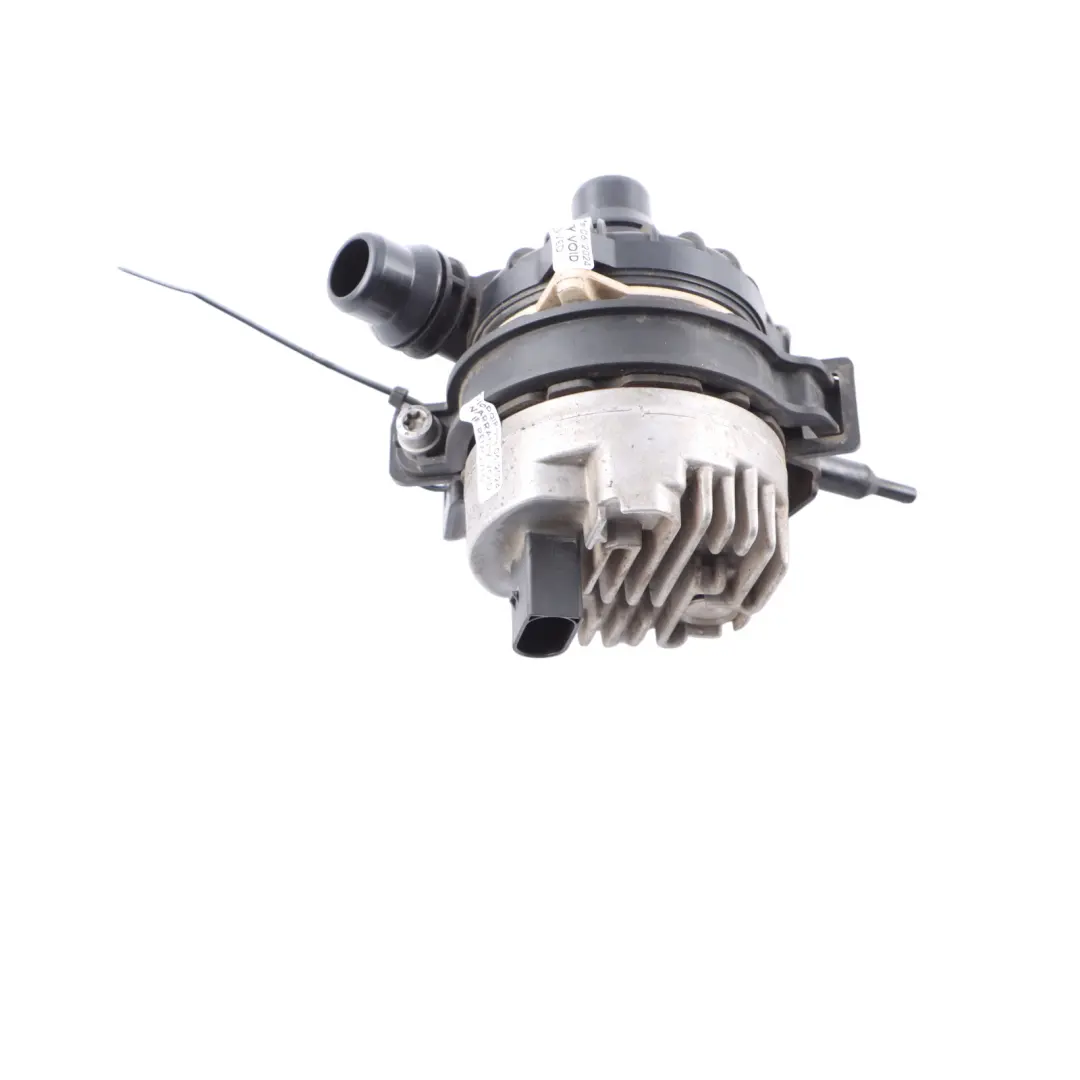 Water Pump BMW X3 F97 X4 F98 X5 G05 G20 Auxiliary Coolant Pump to with Part number 8686899 Water Pump BMW X3 F97 X4 F98 X5 G05 G20 Auxiliary Coolant Pump - SKU 8686899 - Part number 8686899