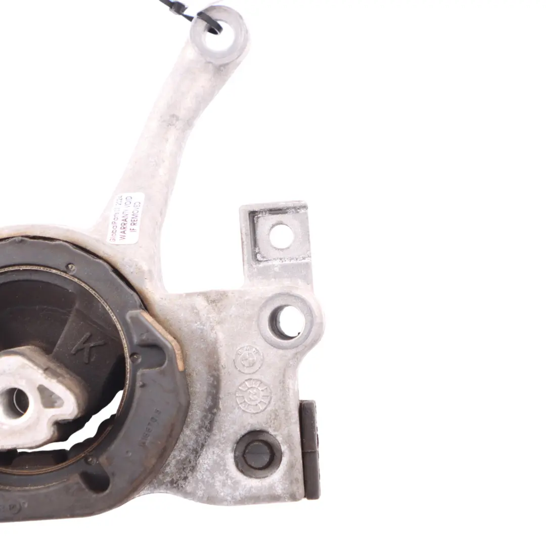 Gearbox Mount Support Bracket Transmission to BMW G30 with Part number 8742697 BMW G30 Gearbox Mount Support Bracket Transmission - SKU 8742697 - Part number 8742697