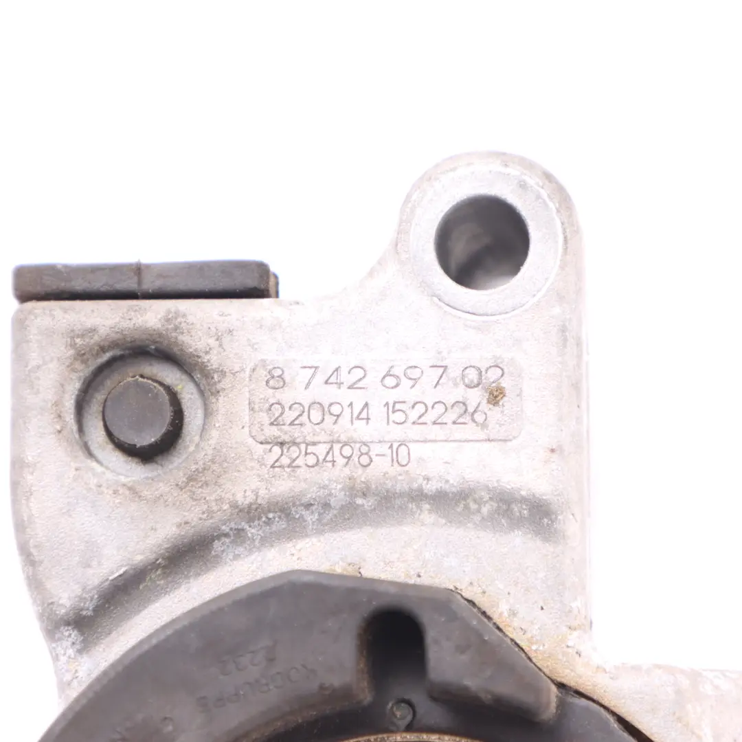 Gearbox Mount Support Bracket Transmission to BMW G30 with Part number 8742697 BMW G30 Gearbox Mount Support Bracket Transmission - SKU 8742697 - Part number 8742697