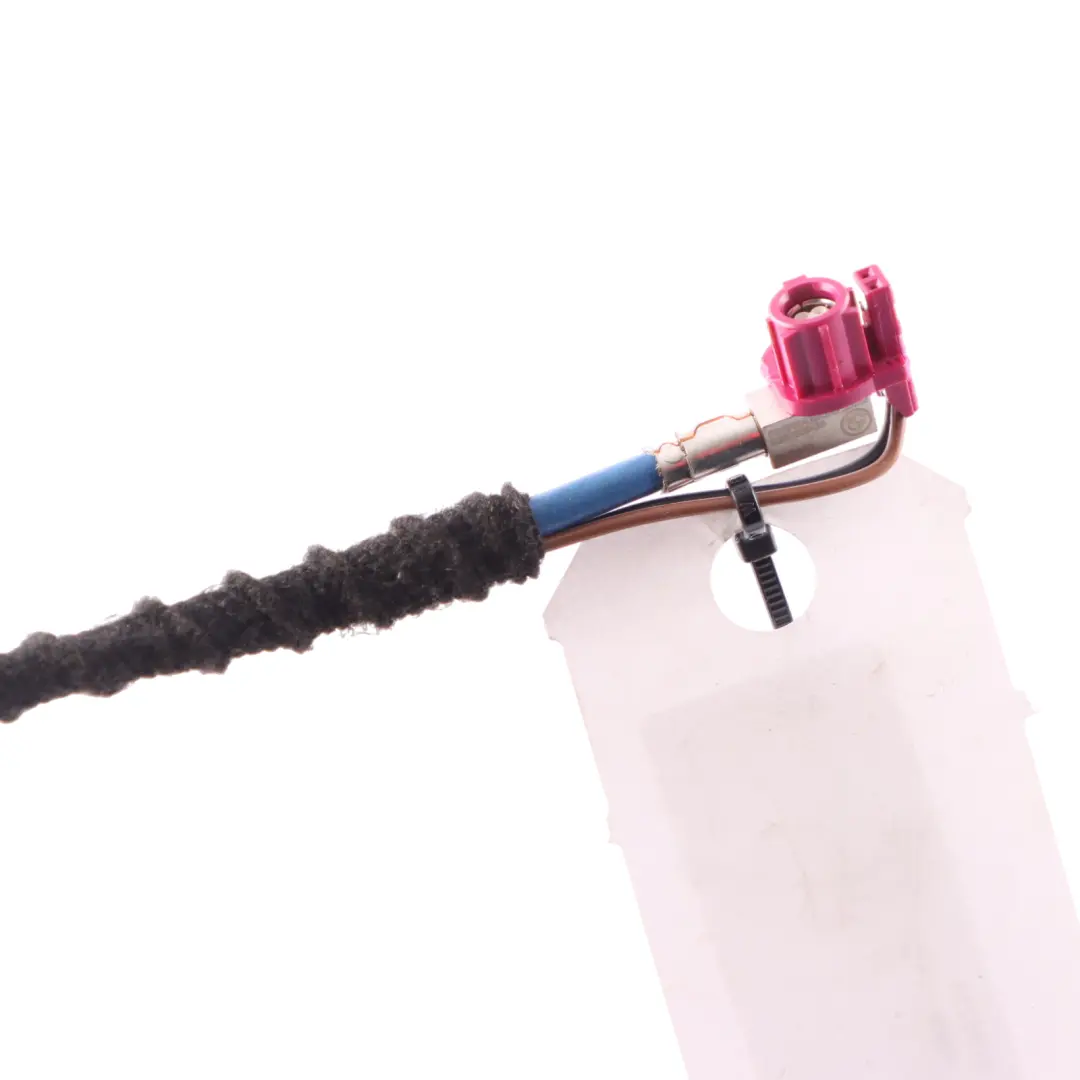 Kabel Przewód Nawigacji do BMW F30 F32 F36 o numerze 8795214 BMW F30 F32 F36 Kabel Przewód Nawigacji - SKU 8795214 - Numer Części 8795214