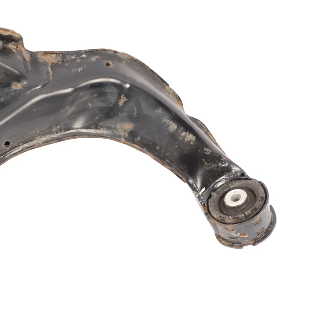 Wahacz Tylny Wleczony Prawy Piasta Koła do BMW F40 F45 X2 F39 o numerze 8842880 BMW F40 F45 X2 F39 Wahacz Tylny Wleczony Prawy Piasta Koła - SKU 8842880-4 - Numer Części 8842880