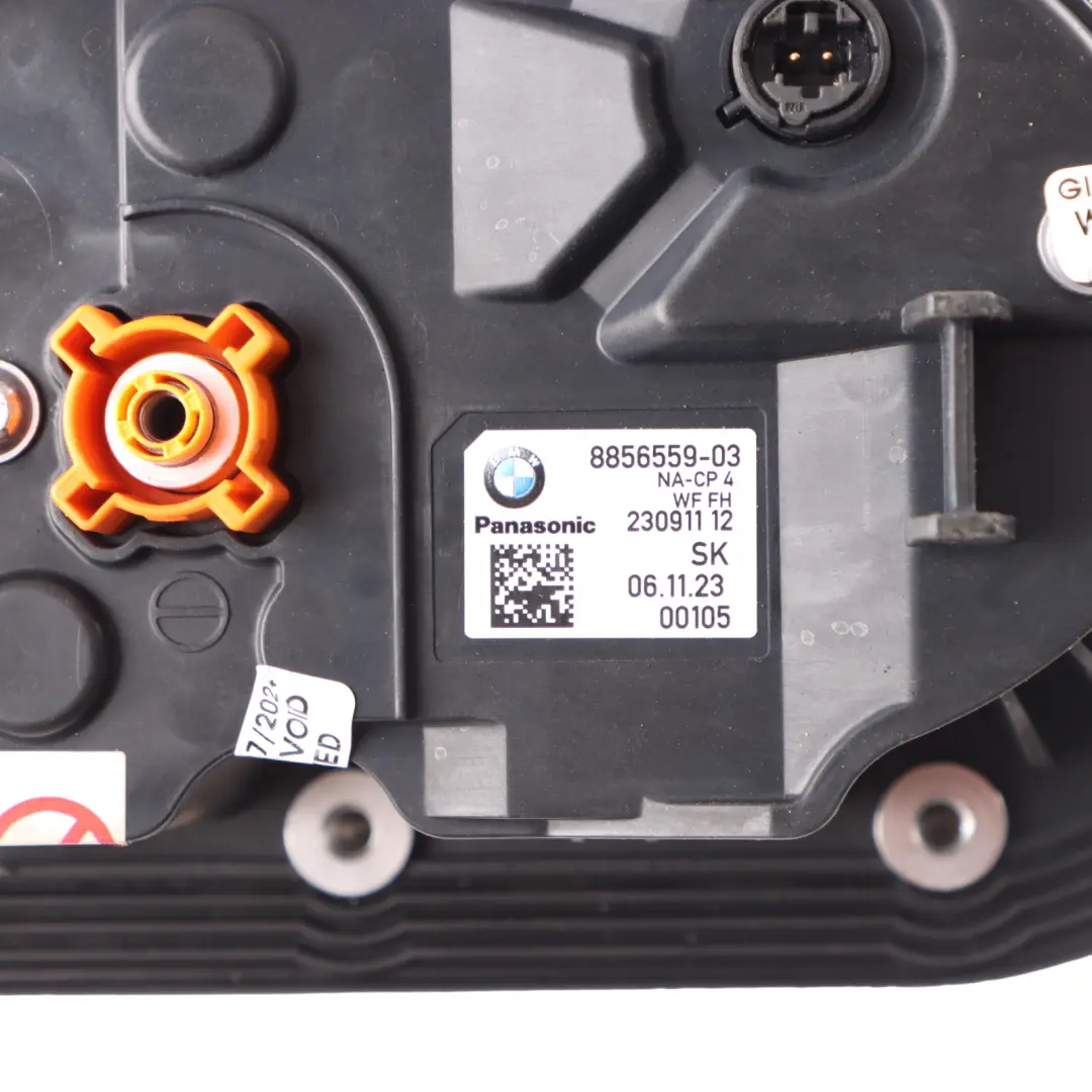 G68 G70 i4 G26 High Voltage Connection Charging Socket to BMW G60 G61 with Part number 8856559 BMW G60 G61 G68 G70 i4 G26 High Voltage Connection Charging Socket - SKU 8856559 - Part number 8856559