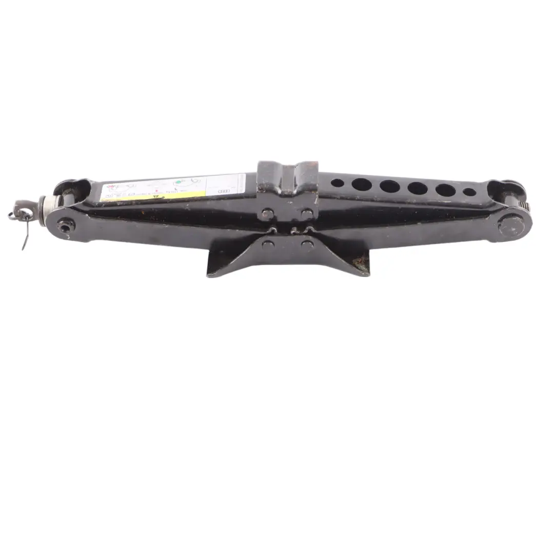 Audi A3 8V Cric De Levage Pour Voiture Outil De Levage Roue D'Urgence - SKU 8V0011031A - Numéro de pièce 8V0011031A