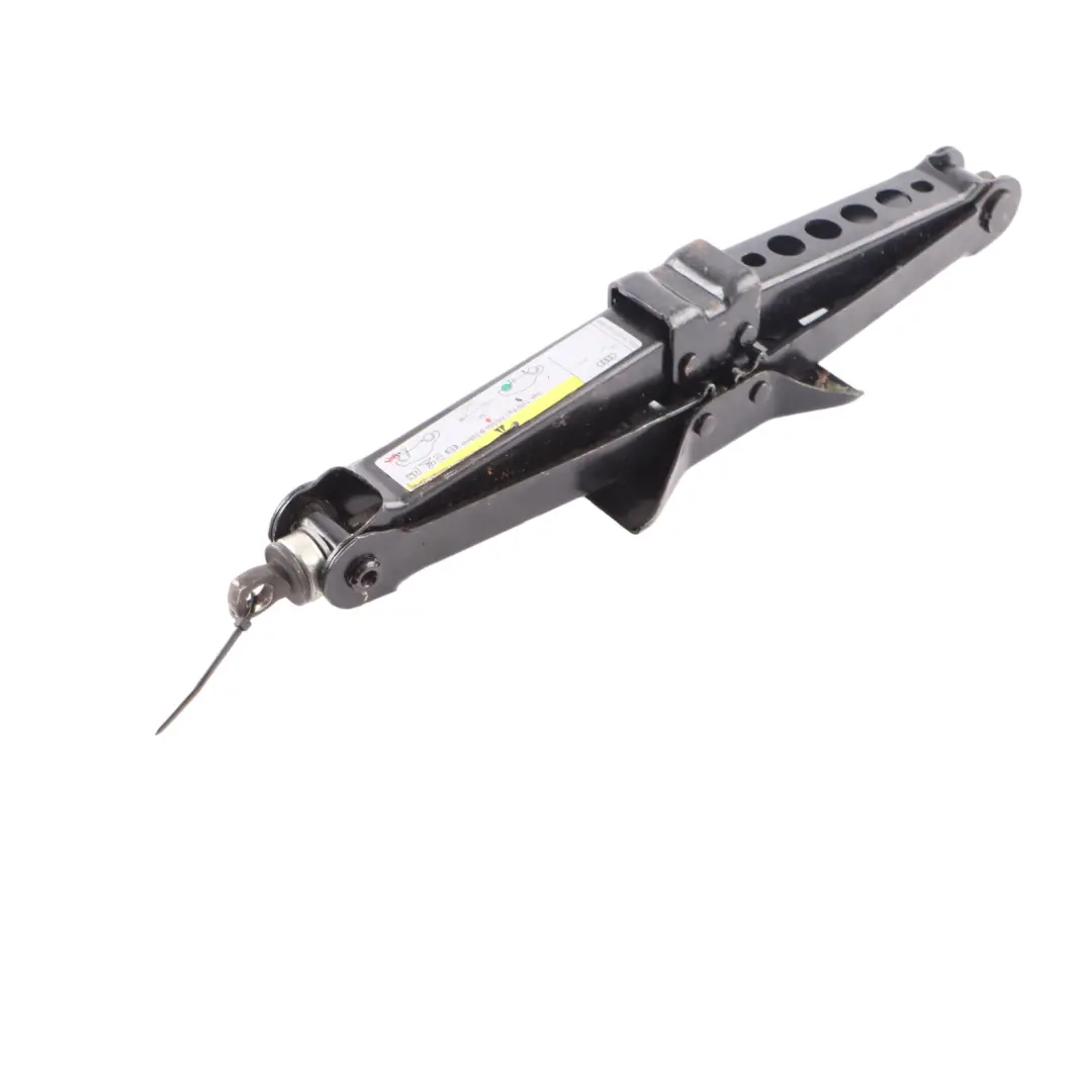Elevador De Ruedas De Emergencia Herramienta Para Coches para Audi A3 8V con número de pieza 8V0011031A Audi A3 8V Elevador De Ruedas De Emergencia Herramienta Para Coches - SKU 8V0011031A - Número de pieza 8V0011031A