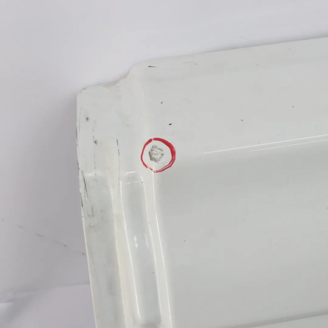 Puerta Trasera Derecha Tapa Maletero Ice White - 389 para Renault Trafic III con número de pieza 901008132R Renault Trafic III Puerta Trasera Derecha Tapa Maletero Ice White - 389 - SKU 901008132R-ICW - Número de pieza 901008132R