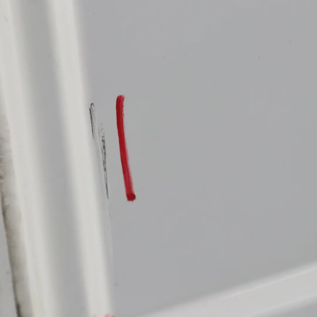 Porta posteriore destra Portellone Baule Ice White - 389 Renault Trafic III - SKU 901008132R-ICW - Numero di parte 901008132R