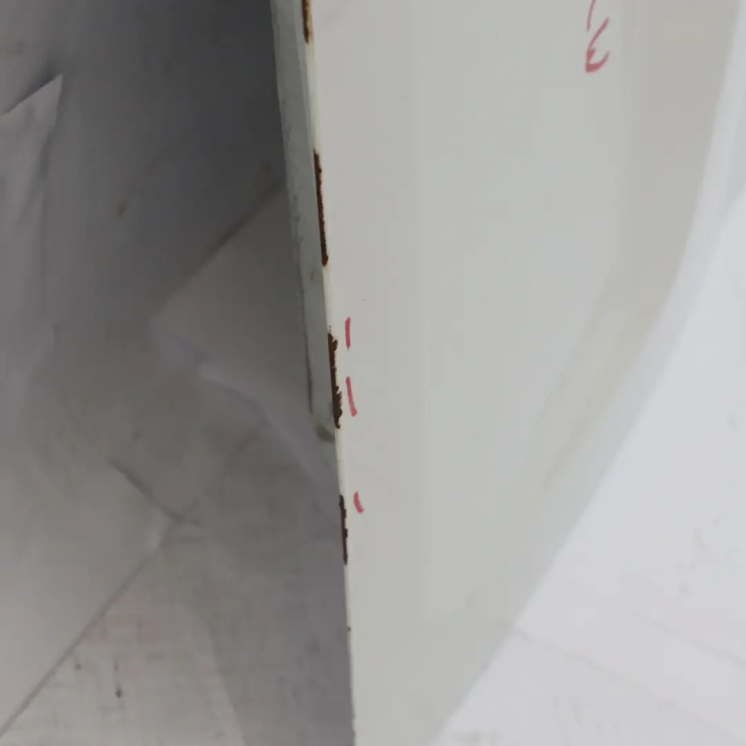 Hintertür rechts Heckklappe Kofferraumdeckel Ice White - 389 für Renault Trafic III mit Teilenummer 901008132R Renault Trafic III Hintertür rechts Heckklappe Kofferraumdeckel Ice White - 389 - SKU 901008132R-ICW - Teilenummer 901008132R