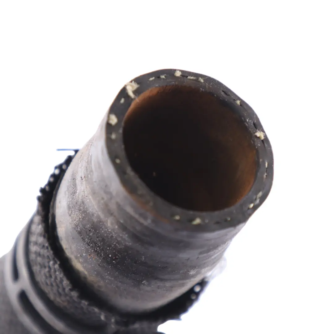 Tubo Flessibile Liquido Raffreddamento Motore per Volkswagen Crafter 2E con numero di parte 9068320223 Volkswagen Crafter 2E Tubo Flessibile Liquido Raffreddamento Motore - SKU 9068320223 - Numero di parte 9068320223