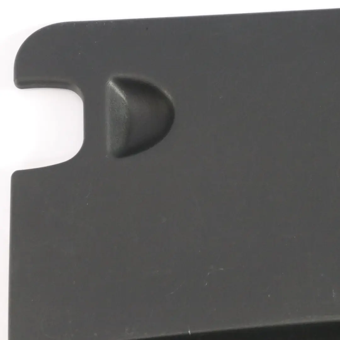 Reault Trafic 3 Rear Right O/S Door Card Trim Cover to with Part number 909001140R Reault Trafic 3 Rear Right O/S Door Card Trim Cover - SKU 909001140R - Part number 909001140R