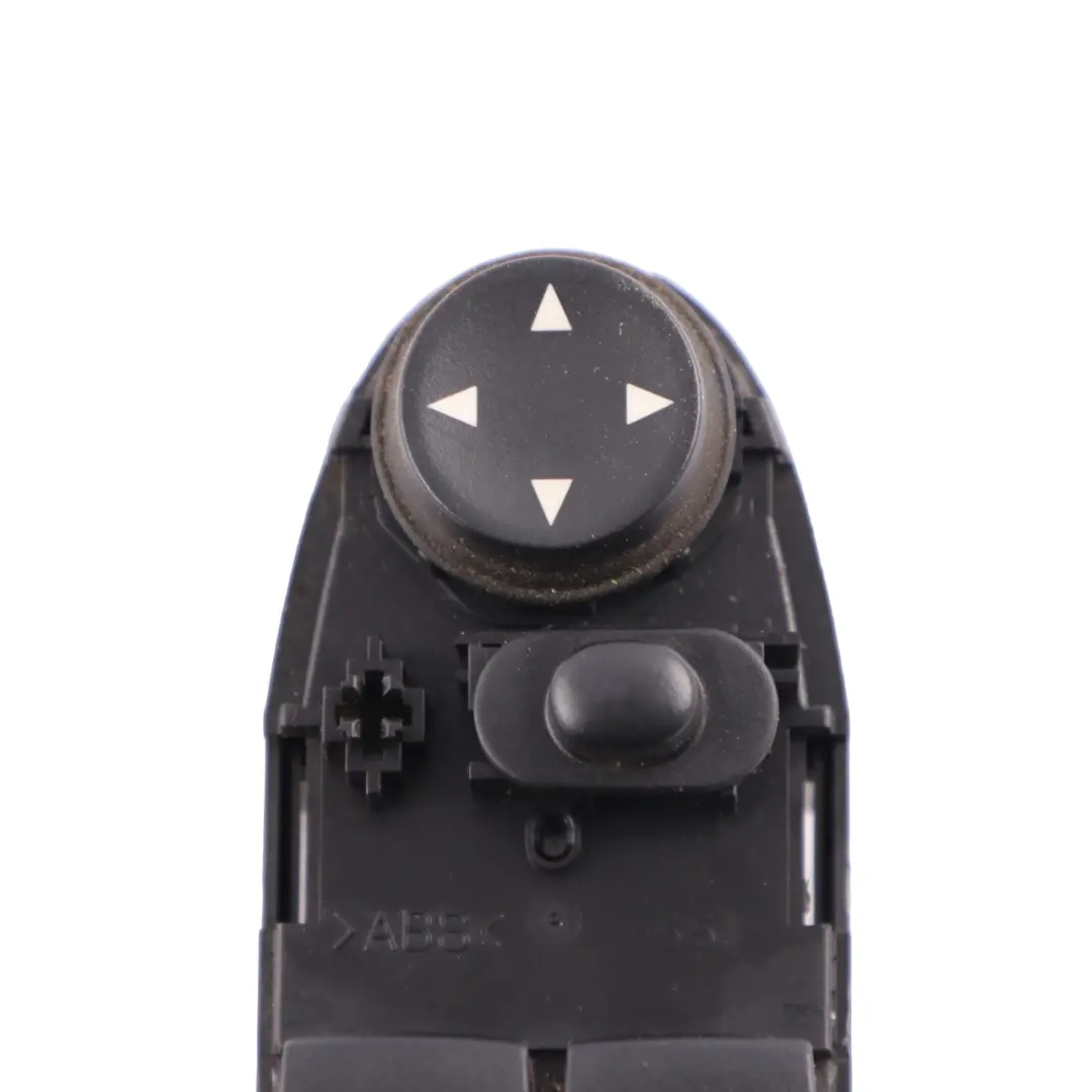 Switch Window Lifter Driver's Side Right to BMW E81 E82 with Part number 9132114 BMW E81 E82 Switch Window Lifter Driver's Side Right - SKU 9132114-1 - Part number 9132114