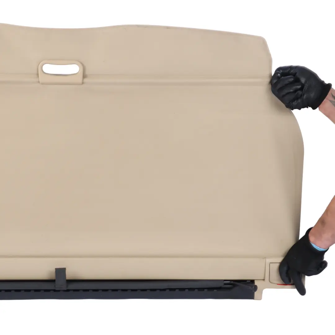 Tenda A Rullo Combinata Ripiano Pacchi Beige per BMW E91 Touring con numero di parte 9152049 BMW E91 Touring Tenda A Rullo Combinata Ripiano Pacchi Beige - SKU 9152049-1 - Numero di parte 9152049