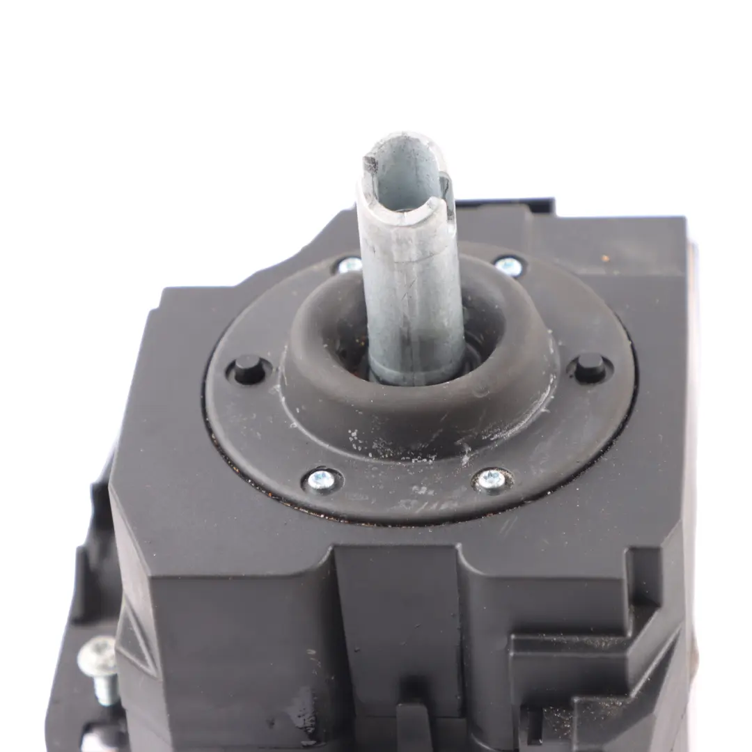 Shiftbox Gearshift Gear Selector Switch Shifter to BMW E60 E61 E63 E64 LCI with Part number 9165671 BMW E60 E61 E63 E64 LCI Shiftbox Gearshift Gear Selector Switch Shifter - SKU 9165671 - Part number 9165671