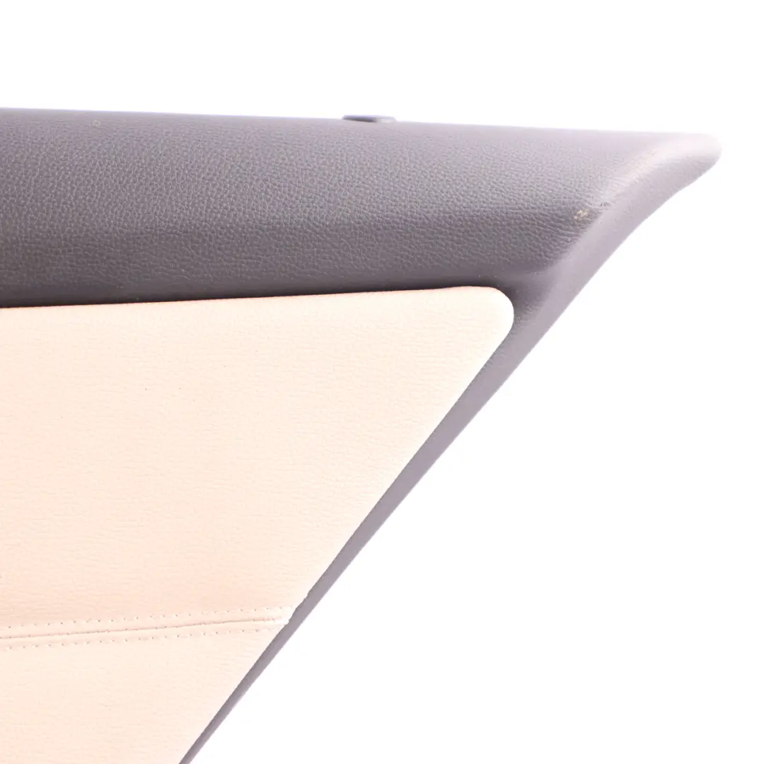 Tapicerka boczek drzwi prawy tył skóra do BMW E91 LCI o numerze 9167932 BMW E91 LCI Tapicerka boczek drzwi prawy tył skóra - SKU 9167932 - Numer Części 9167932