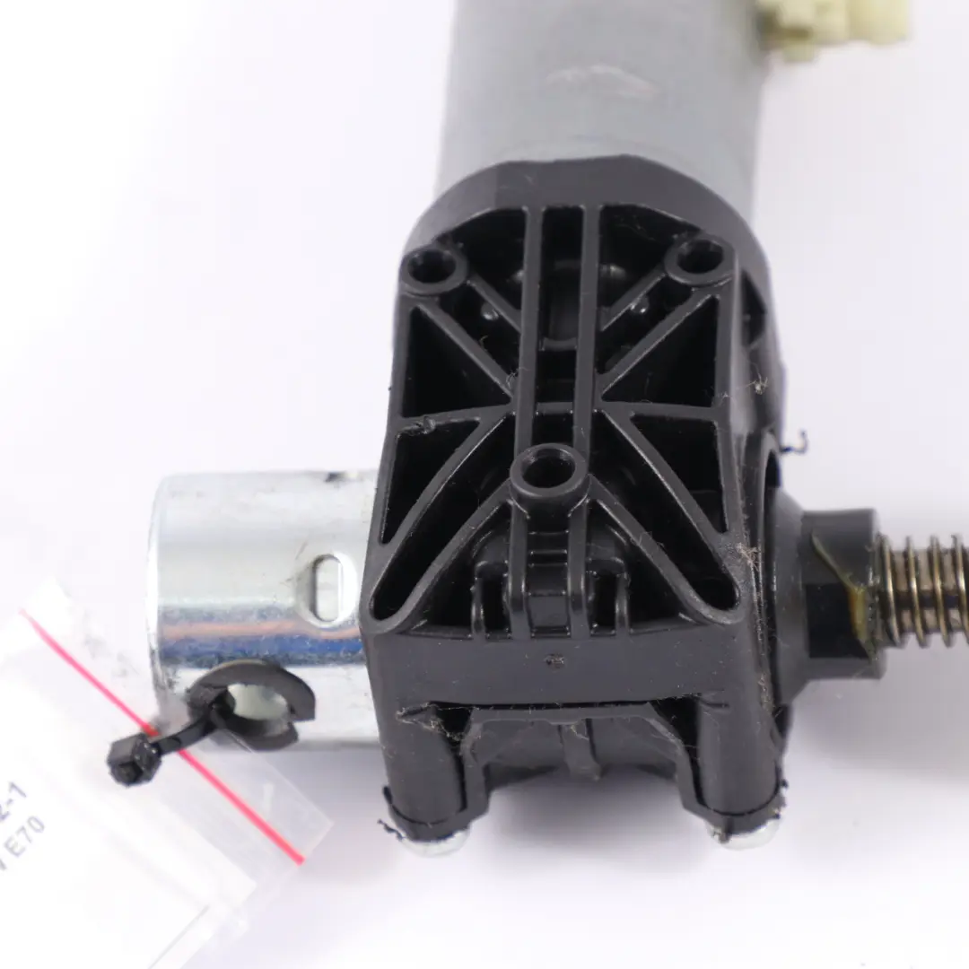 BMW X5 E70 F01 F10 Seat Motor Driver's Angle Adjustment Actuator Memory - SKU 9168762-1 - Part number 9168762