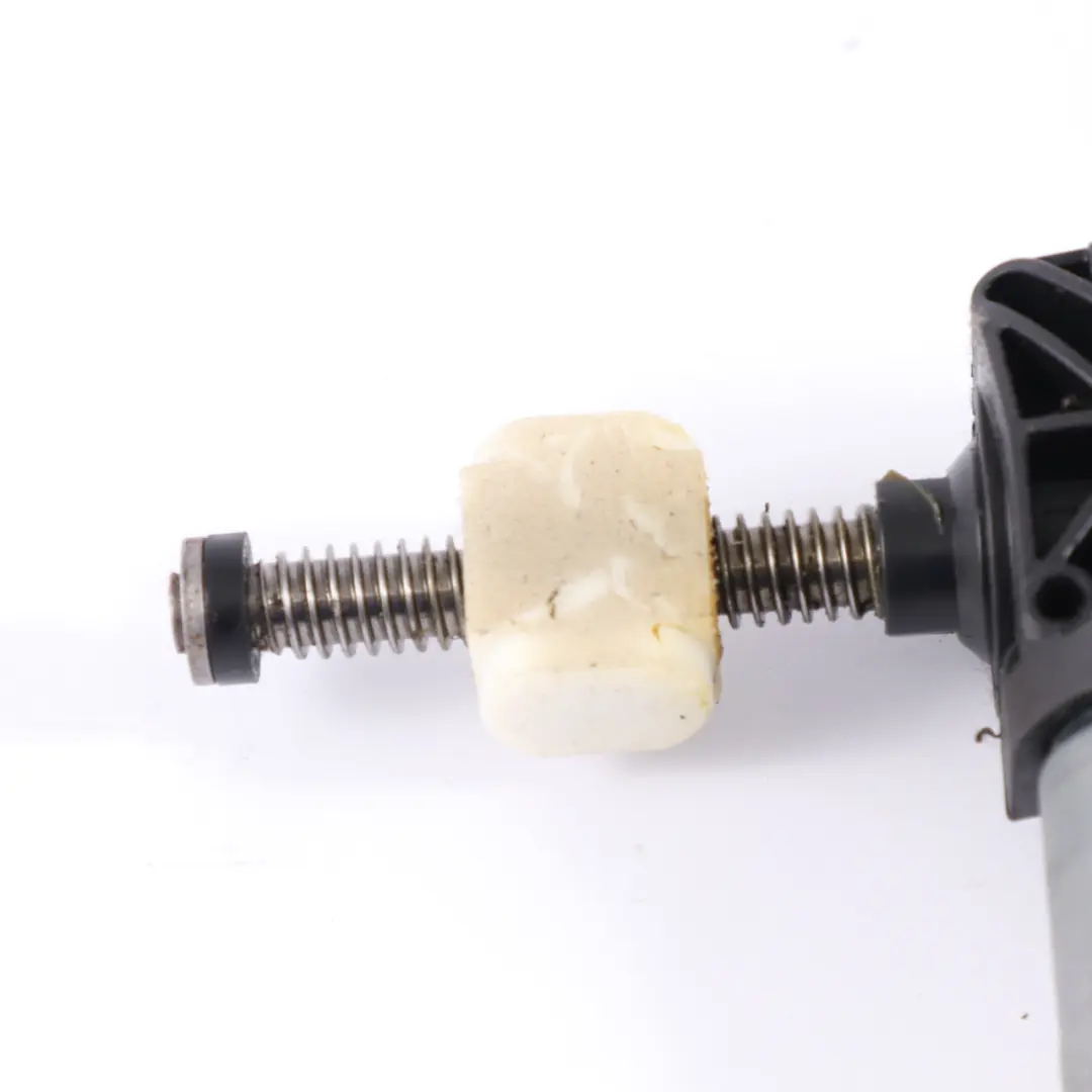 BMW X5 E70 F01 F10 Seat Motor Driver's Angle Adjustment Actuator Memory - SKU 9168762-1 - Part number 9168762