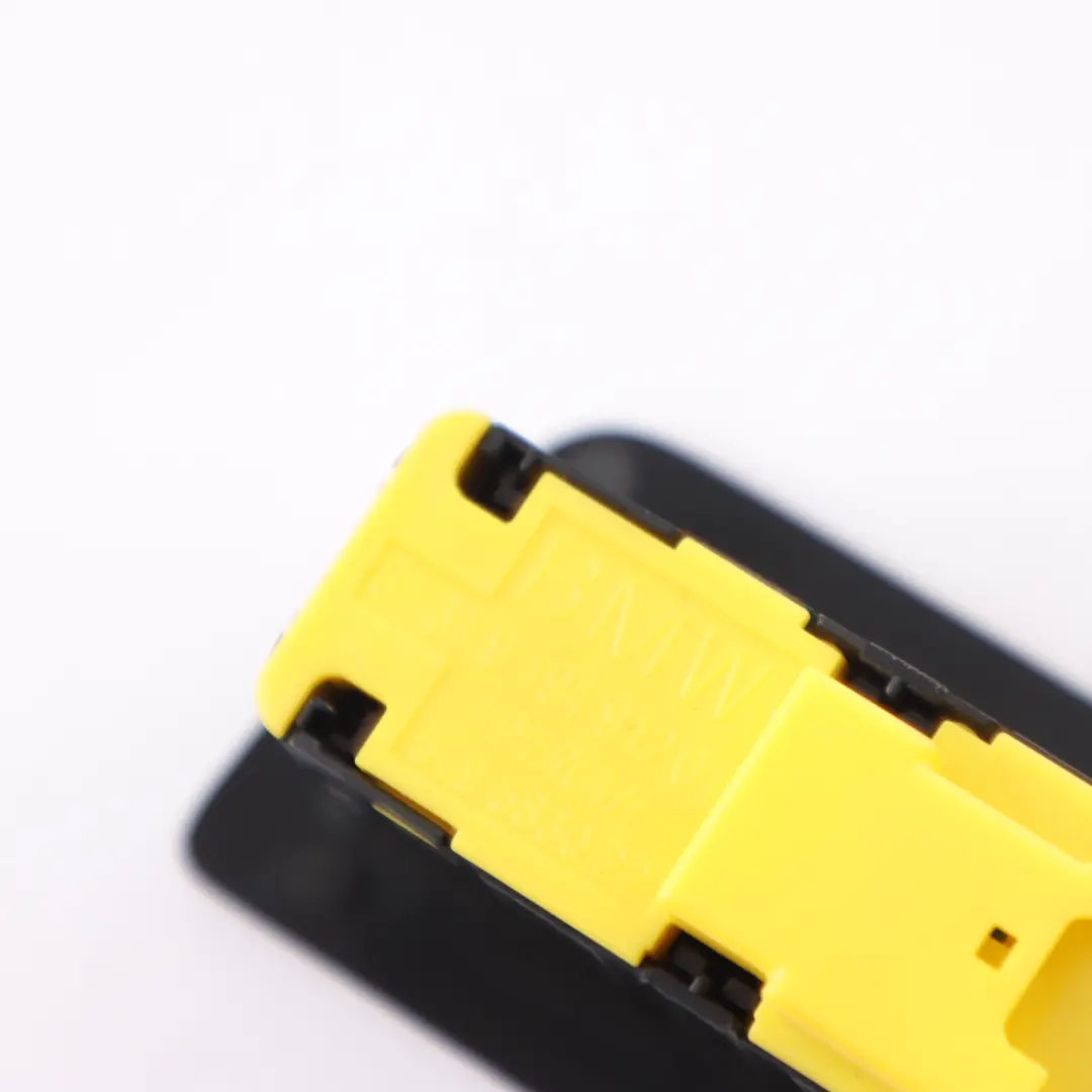 BMW F07 Heckklappenschalter Kofferraumdeckelgriff Druckknopf - SKU 9194912 - Teilenummer 9194912