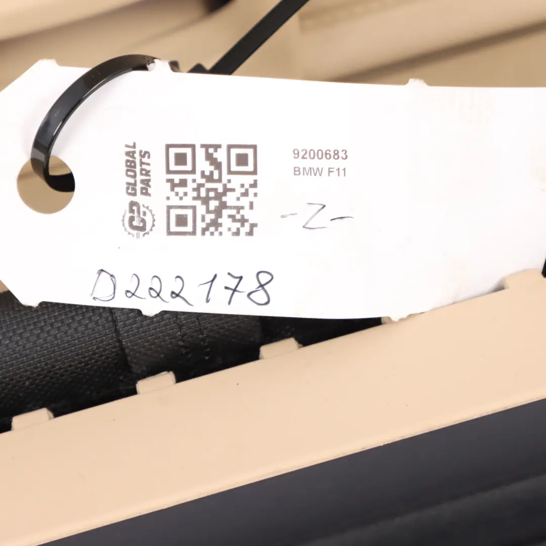 Copertura carico ripiano posteriore pacchi Guard Beige per BMW F11 Touring con numero di parte 9200683 BMW F11 Touring Copertura carico ripiano posteriore pacchi Guard Beige - SKU 9200683 - Numero di parte 9200683