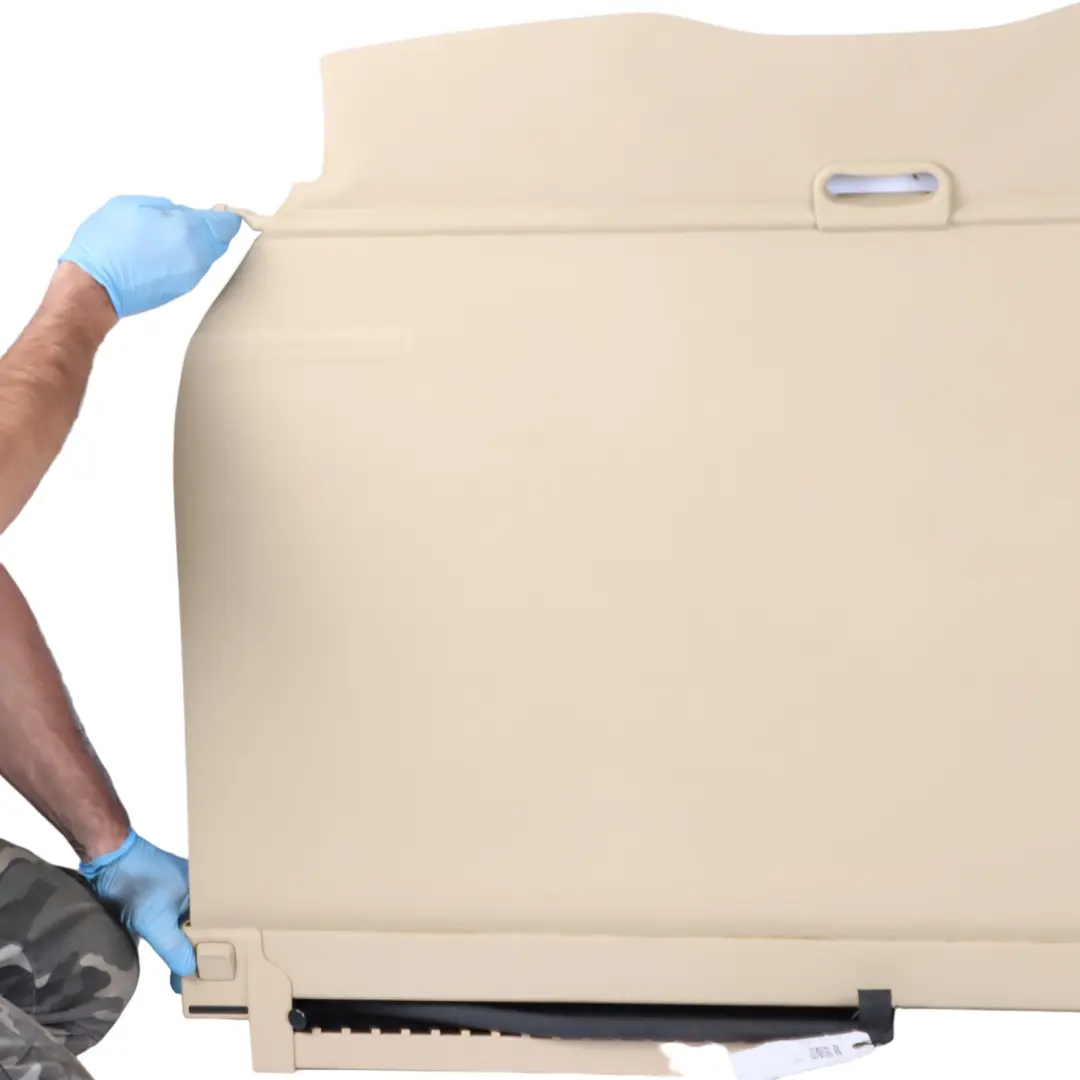 Hintere Hutablage Ladeab deckung Dog Guard Beige für Bmw F11 Touring mit Teilenummer 9200683 Bmw F11 Touring Hintere Hutablage Ladeab deckung Dog Guard Beige - SKU 9200683 - Teilenummer 9200683