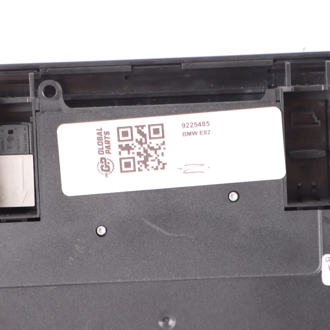 BMW E81 E82 E87 E87N LCI Front Switch Unit Roof Reading Light - SKU 9225485 - Part number 9225485