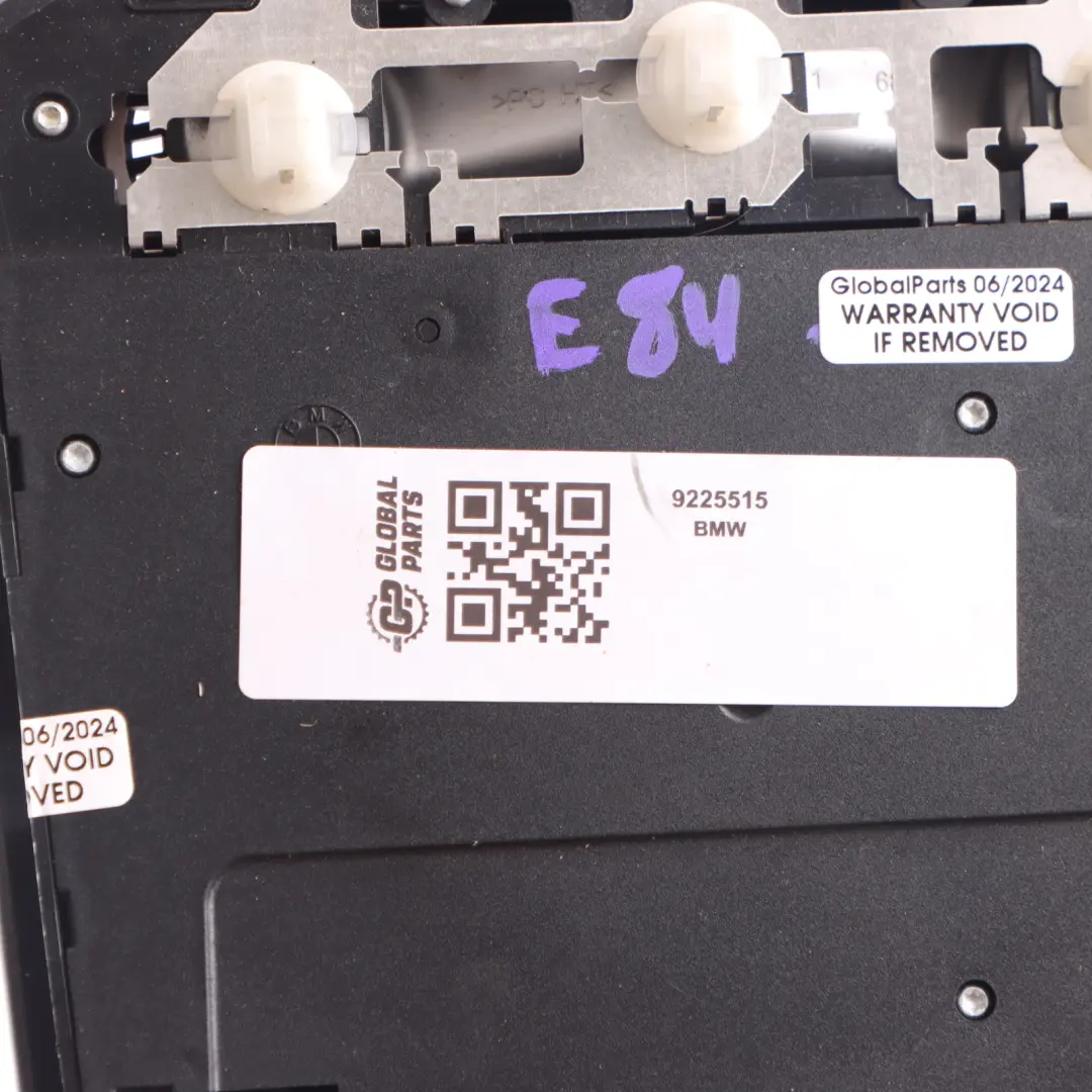  Lámpara techo BMW X1 E84 E91 lectura interior Panel interruptores Beige - SKU 9225515 - Número de pieza 9225515