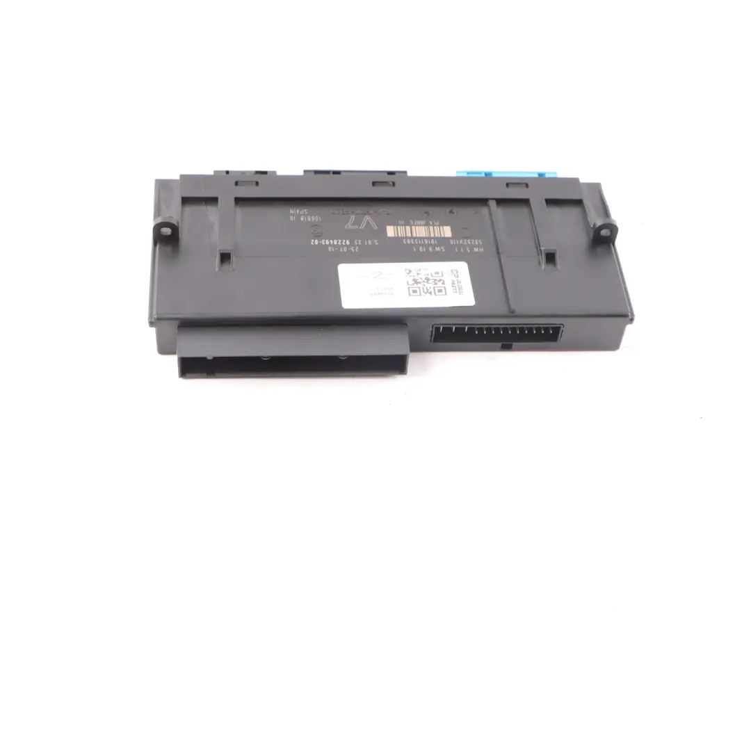 Body Control Module Unit Junction Box to BMW F11 with Part number 9228493 BMW F11 Body Control Module Unit Junction Box - SKU 9228493 - Part number 9228493