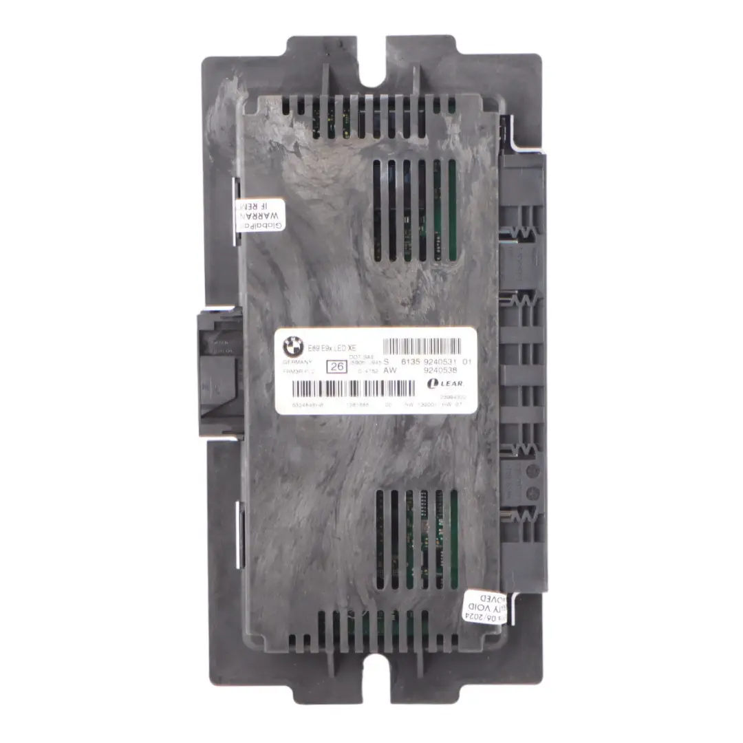 Footwell Light Module Control Unit ECU FRM3R PL2 to BMW E90 LCI with Part number 6827064 BMW E90 LCI Footwell Light Module Control Unit ECU FRM3R PL2 - SKU 9240531 - Part number 6827064