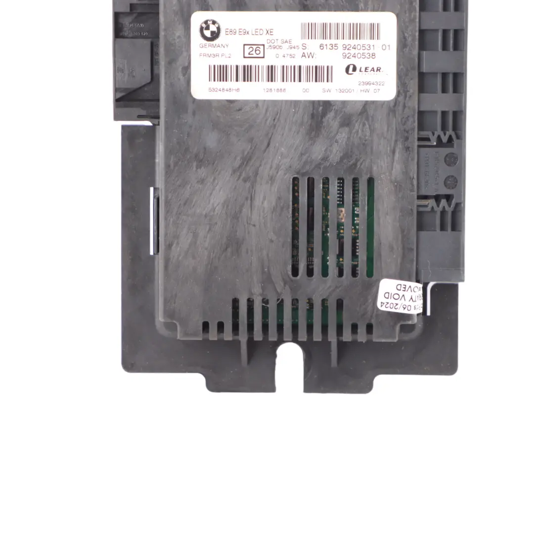 Footwell Light Module Control Unit ECU FRM3R PL2 to BMW E90 LCI with Part number 6827064 BMW E90 LCI Footwell Light Module Control Unit ECU FRM3R PL2 - SKU 9240531 - Part number 6827064