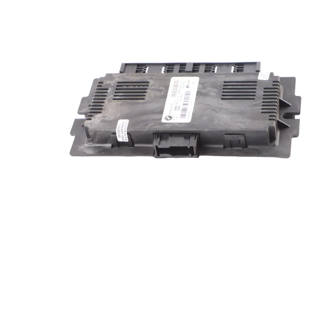 Footwell Light Module Control Unit ECU FRM3R PL2 to BMW E90 LCI with Part number 6827064 BMW E90 LCI Footwell Light Module Control Unit ECU FRM3R PL2 - SKU 9240531 - Part number 6827064
