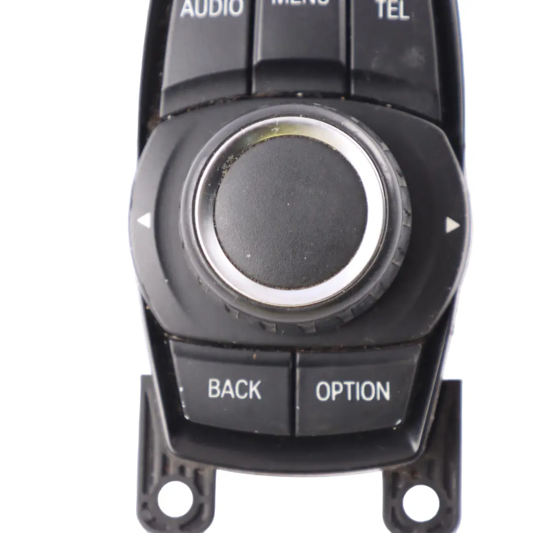 iDrive Controller Switch Unit Control Module pour BMW F20 F21 F30 F31 F35 à propos du numéro de pièce 9261704 BMW F20 F21 F30 F31 F35 iDrive Controller Switch Unit Control Module - SKU 9261704-3 - Numéro de pièce 9261704