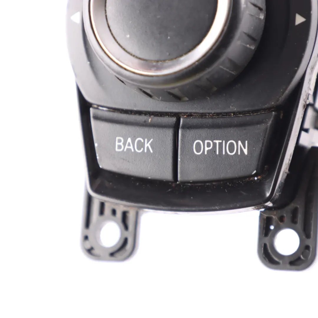 Modulo unità controllo interruttore controller iDrive per BMW F20 F30 F31 con numero di parte 9261704 BMW F20 F30 F31 Modulo unità controllo interruttore controller iDrive - SKU 9261704-3 - Numero di parte 9261704