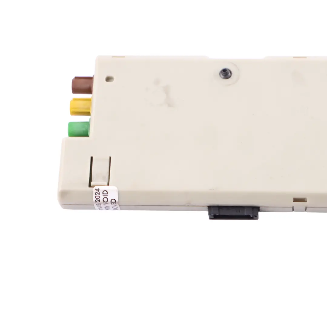 Antennen Verstärker Diversity Steuergerät Modul 868 MHZ für BMW F13 mit Teilenummer 9267094 BMW F13 Antennen Verstärker Diversity Steuergerät Modul 868 MHZ - SKU 9267094 - Teilenummer 9267094