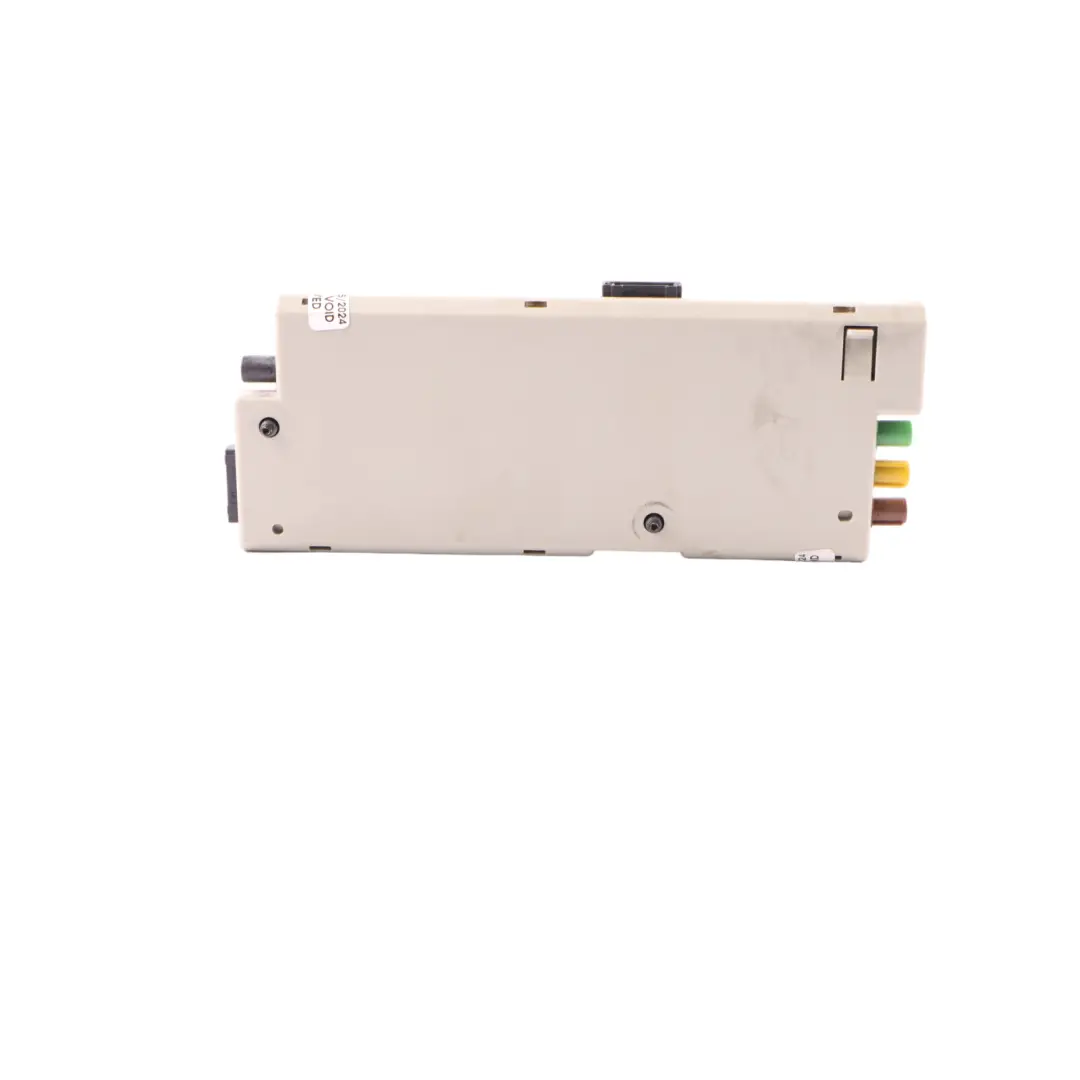 Antenna Amplifier Diversity Module Unit to BMW F13 with Part number 9276105 BMW F13 Antenna Amplifier Diversity Module Unit - SKU 9276105 - Part number 9276105